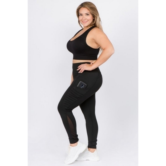 HIGH Waist Solid Black Sport Leggings With Mesh Insert & Pockets Size Med NWT - Picture 1 of 3